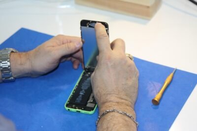 Réparation smartphones et ordinateurs à domicile